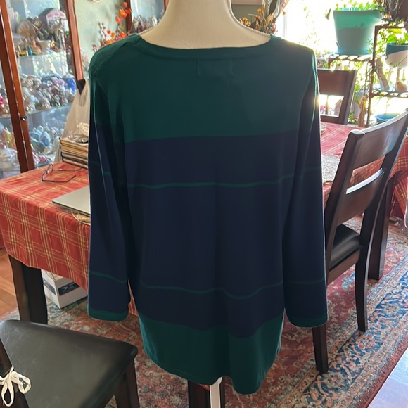 Liz Claiborne Women’s 3/4 Sleeve Pullover Sweater NWT Emerald and Navy Blue - Picture 2 of 10